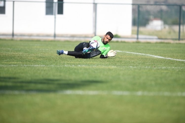 Bursaspor, Afyon'da dayanıklılık &ccedil;alışması yaptı