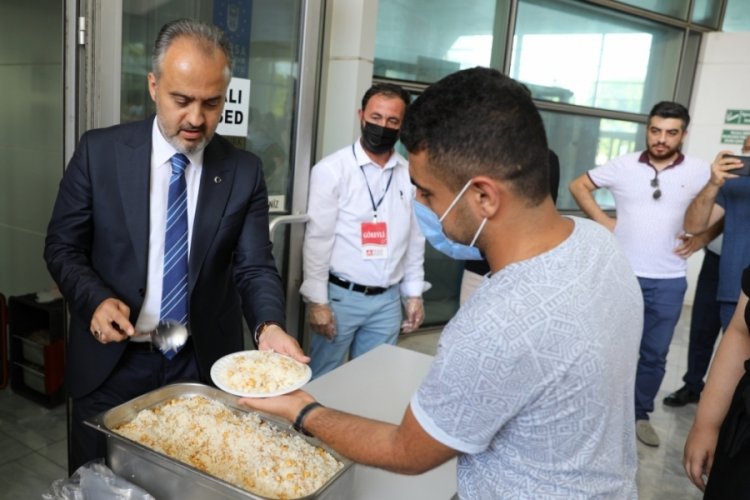 Bursa'da memur adaylarına &uuml;cretsiz KPSS eğitimi