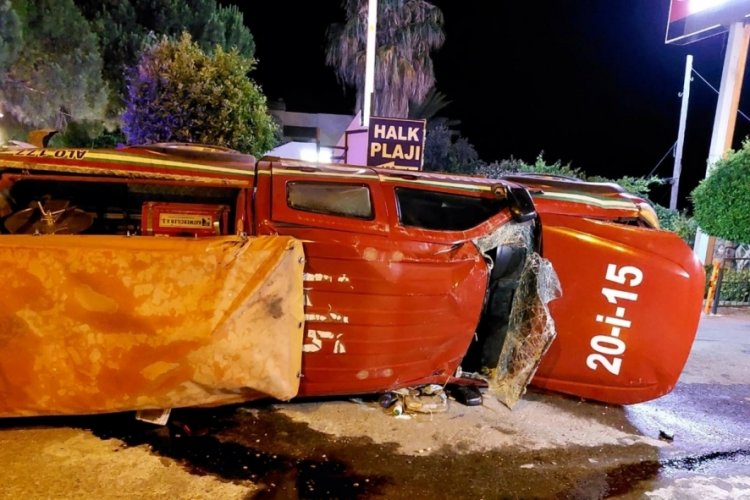 Mersin yangınına gitmek isteyen ekip yolda kaza yaptı