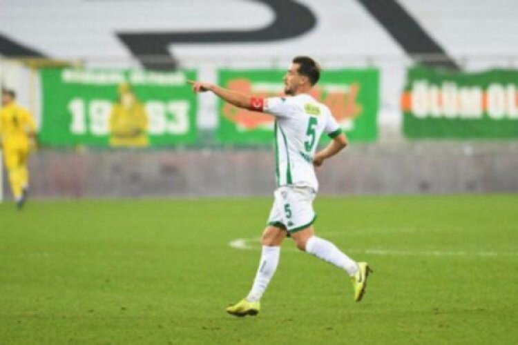 1. Lig'in MVP'si Emirhan Aydoğan