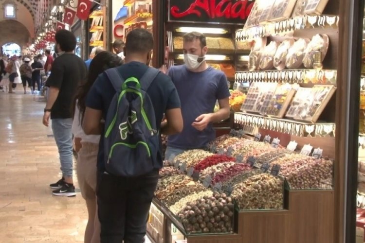 Bayram alışverişi yoğunluğu yaşanıyor