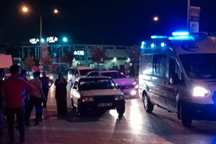 Bursa'da kavgadan ka&ccedil;arken aracın altında kaldı