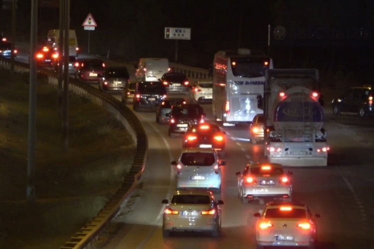 43 ilin geçiş güzergahında bayram yoğunluğu