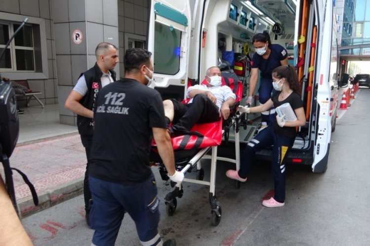 Bursa'da acemi kasaplar yine kendilerini kesti!