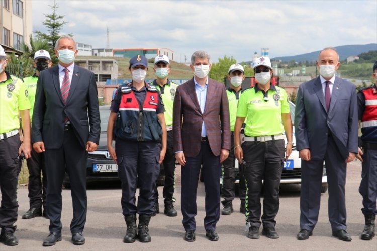 İ&ccedil;işleri Bakan Yardımcısı İnce, Yalova-Bursa kara yolunda trafik denetimine katıldı