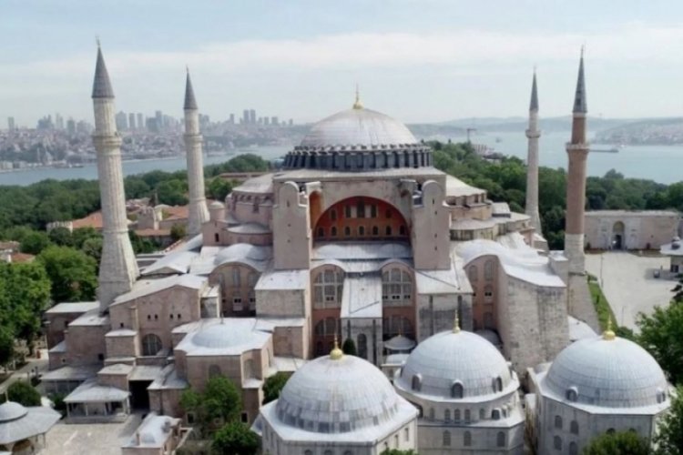 UNESCO, Ayasofya ve Kariye raporu i&ccedil;in T&uuml;rkiye'ye s&uuml;re verdi
