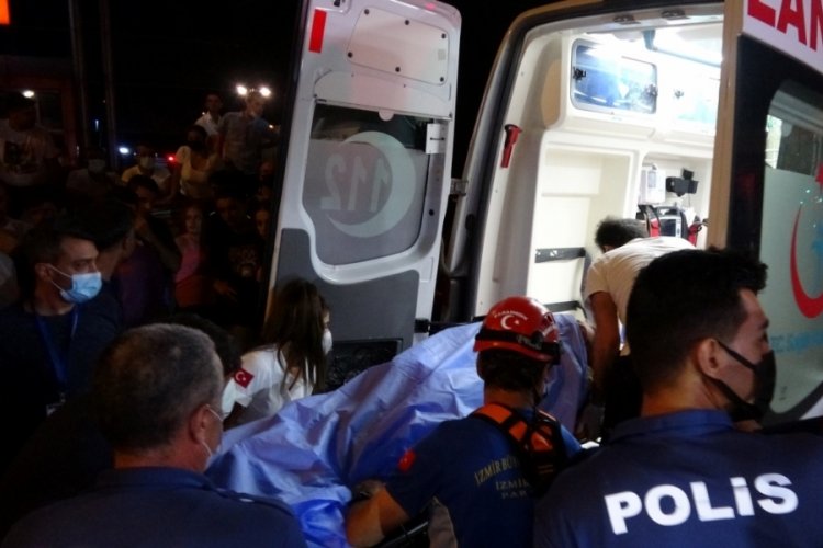 Otomobil 25 metreden boşluğa d&uuml;şt&uuml;