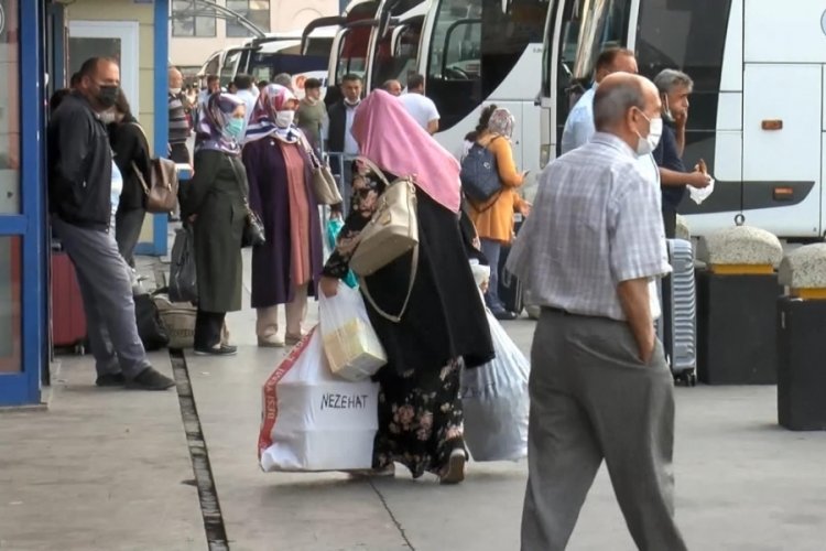 Bayram d&ouml;n&uuml;ş&uuml; otogarda yoğunluk