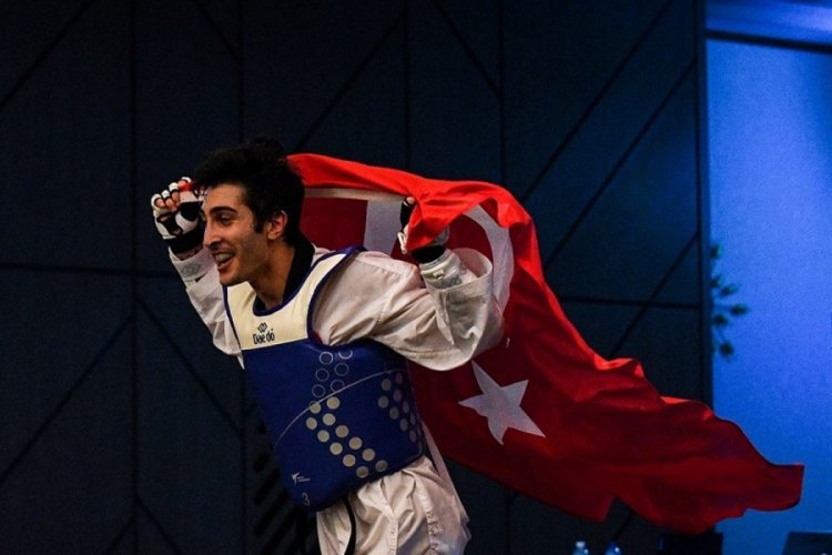 Tokyo 2020'de ilk madalya geldi