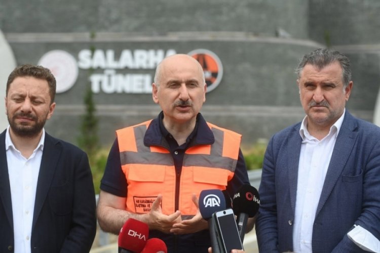 Karaismailoğlu: Afetin izlerini ortadan kaldırmak &uuml;zereyiz