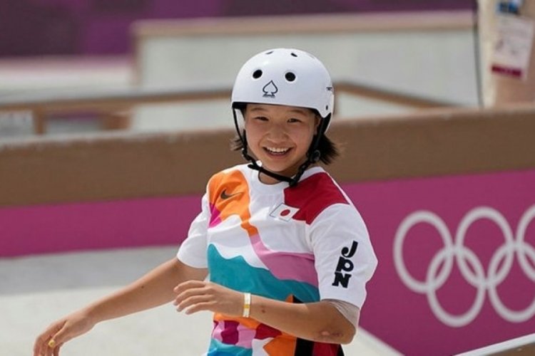13 yaşındaki Momiji Nishiya, altın madalya kazandı!