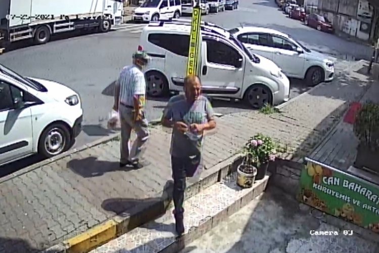 İstanbul'da bir şahıs zabıta m&uuml;d&uuml;r&uuml;y&uuml;m diyerek dolandıracaktı!