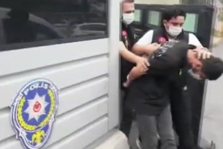 İstanbul'da bir evde 1 kilogram esrar ele ge&ccedil;irildi