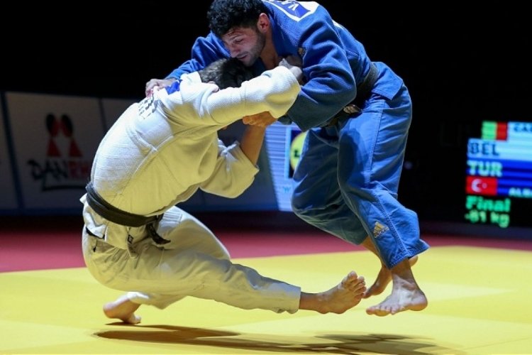2020 Tokyo Olimpiyat Oyunları'nda  81 kiloda Vedat Albayrak elendi