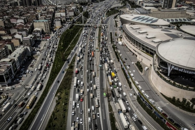 İstanbul'daki araç yoğunluğu yüzde 7 arttı