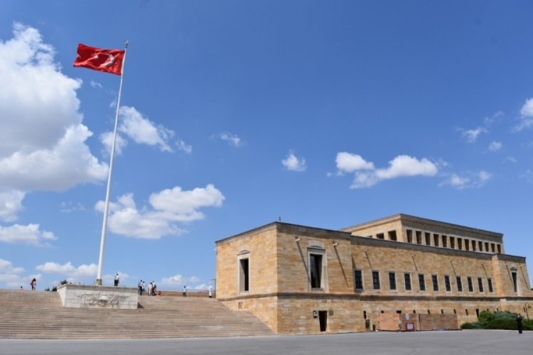 Anıtkabir'e yapılan yiyecek- i&ccedil;ecek otomatlarının kaldırılmasına karar verildi!