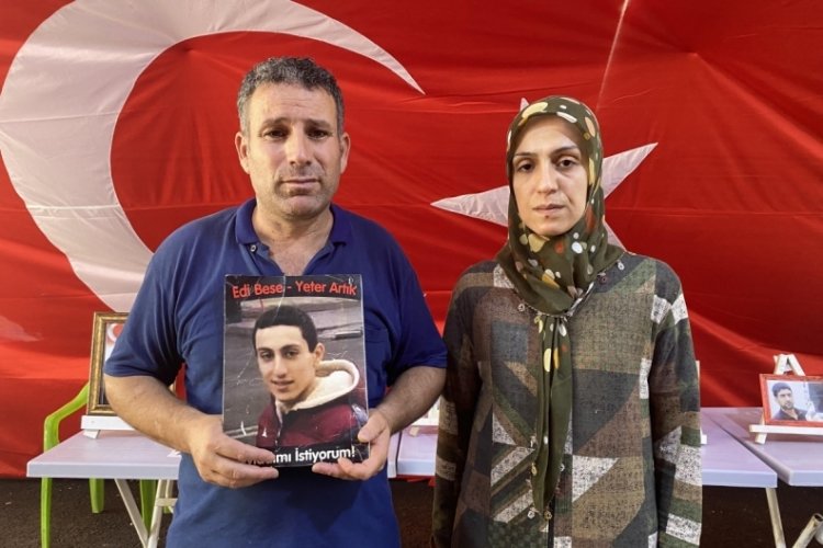 PKK'dan ka&ccedil;an Mustafa, ailesiyle g&ouml;r&uuml;şt&uuml;