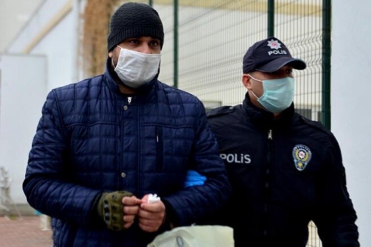 Adana'da 500 liraya t&uuml;k&uuml;r&uuml;k alıp patronunu &ouml;ld&uuml;rmek istedi!