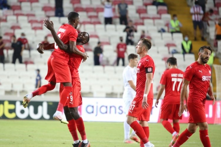Sivasspor, Avrupa'da tur atladı