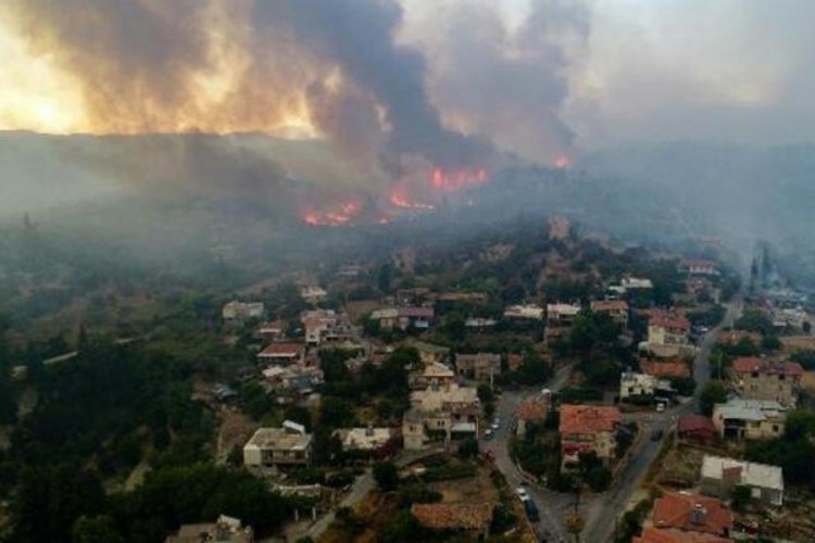 Manavgat Belediye Başkanı Ş&uuml;kr&uuml; S&ouml;zen'den vatandaşlara yardım kampanyası uyarısı