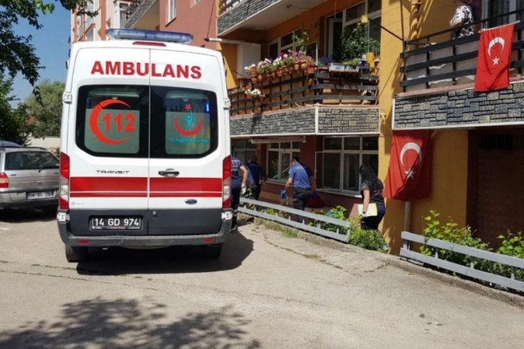 Emekli aş&ccedil;ının &ouml;l&uuml;m&uuml;nde 'sahte alkol' ş&uuml;phesi