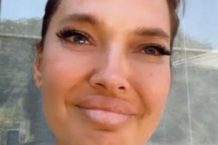 Demet Akalın: 'Bodrum'a yardım g&ouml;nderiyorum...'