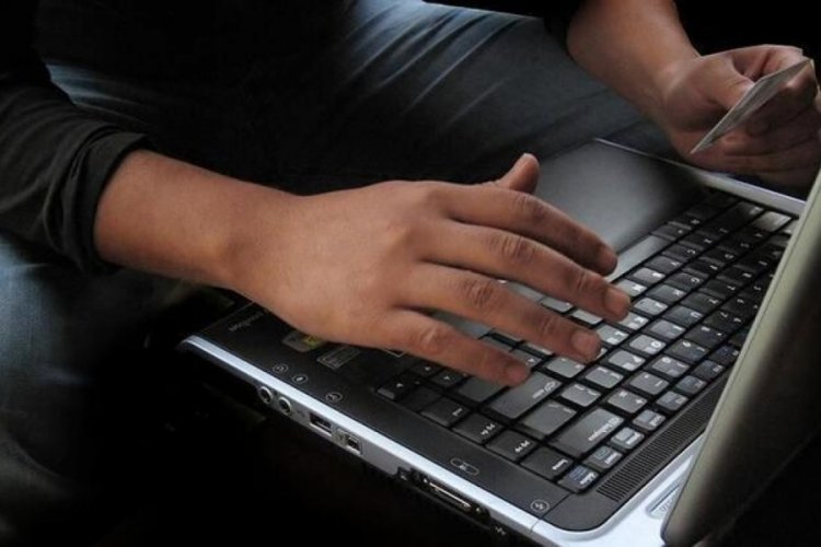 Bakan Yardımcısı Turagay: İnternet kullanan vatandaşların 3'te 1'i e-ticaret deneyimi yaşadı