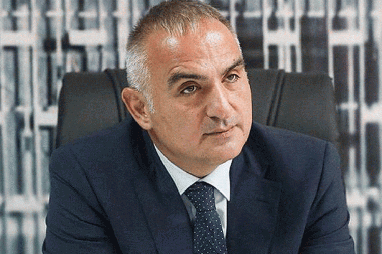 Bakan Nuri Ersoy: Yanan orman arazilerinin yapılaşmaya a&ccedil;ılması m&uuml;mk&uuml;n değil