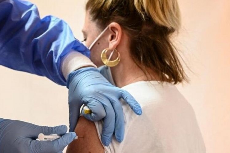 D&uuml;nya genelinde yapılan Kovid-19 aşı sayısı a&ccedil;ıklandı