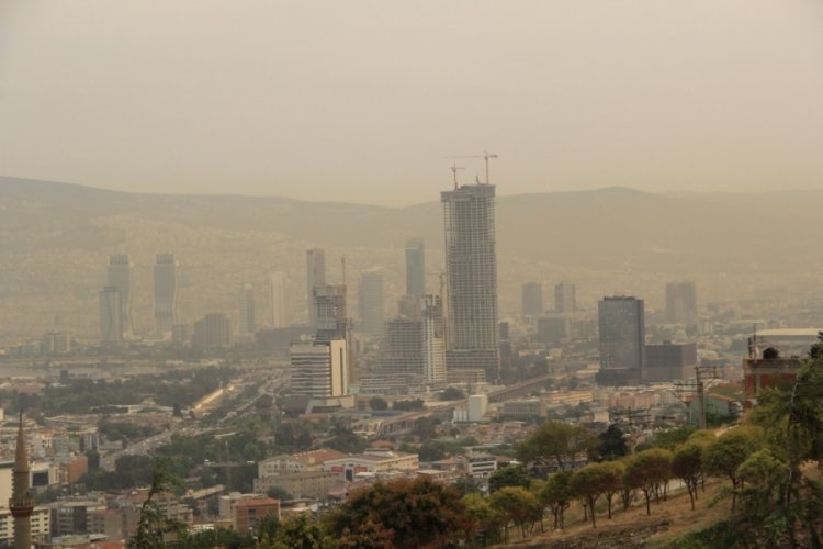 İzmir'deki g&ouml;r&uuml;nt&uuml;n&uuml;n nedeni belli oldu