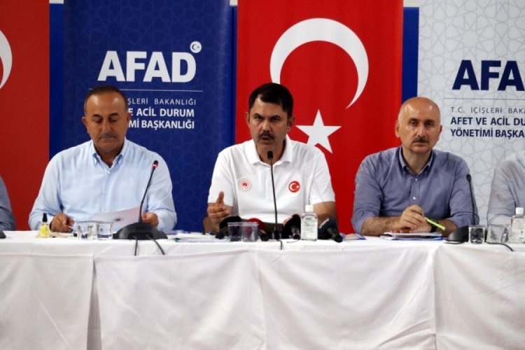 Orman yangınlarıyla m&uuml;cadelede son durum... Bakanlardan a&ccedil;ıklama