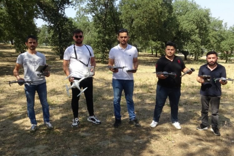 Bursalı drone pilotları g&ouml;n&uuml;ll&uuml; olarak ormanları denetliyor
