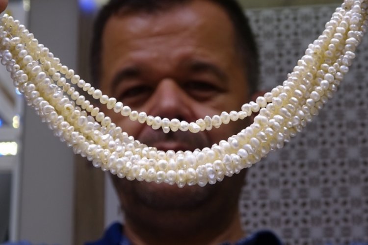 Bursa'dan T&uuml;rkiye'ye satıyor! Gramı altından 4 kat daha pahalı