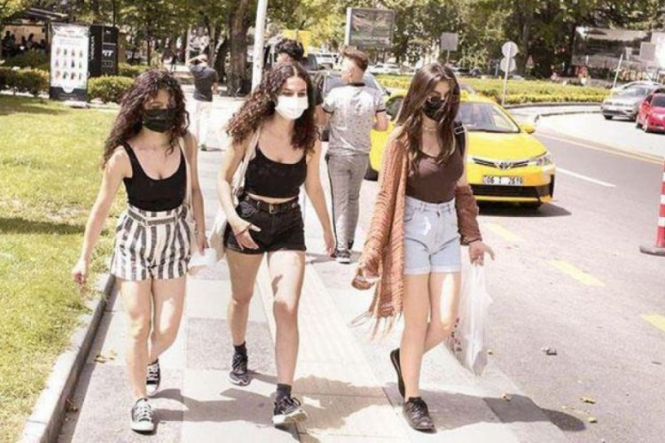 Yoğun bakımda hasta yaşı 30'a d&uuml;şt&uuml;! Tamamı aşısız
