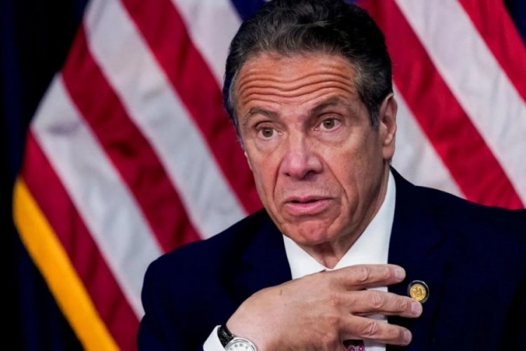 New York Valisi'ne eski asistanından cinsel taciz su&ccedil;laması yapıldı