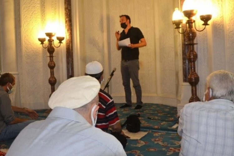 İstanbul'da vaaz  yerine bu kez aşı bilgilendirilmesi yapıldı
