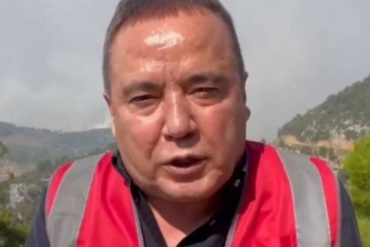 Antalya B&uuml;y&uuml;kşehir Belediye Başkanı Muhittin B&ouml;cek hastaneye kaldırıldı