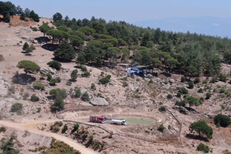 Muğla'daki yangınlar havadan g&ouml;r&uuml;nt&uuml;lendi