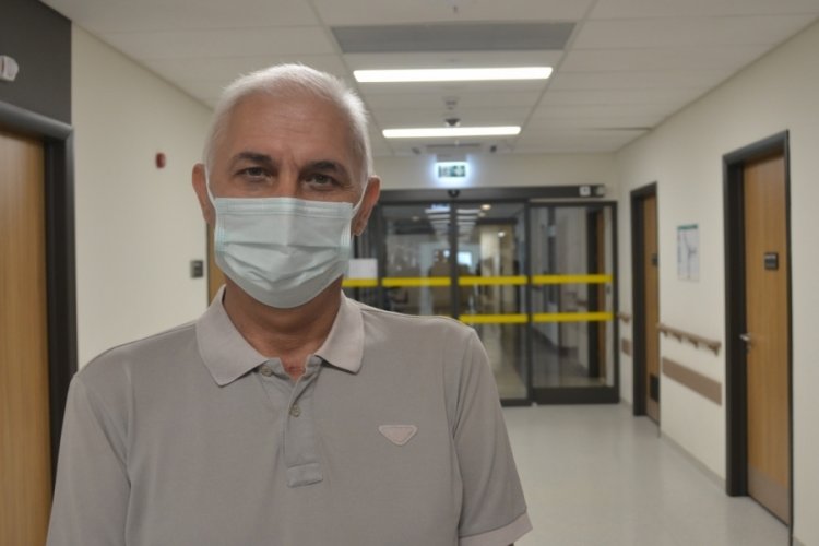 Bursa'da Kovid-19 nedeniyle gelişen akciğer yetmezliğinden ECMO tedavisiyle kurtuldu
