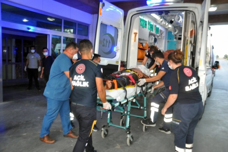 Damat dehşeti: Kayınvalidesini &ouml;ld&uuml;r&uuml;p, eşi ve kayınbiraderini yaraladı