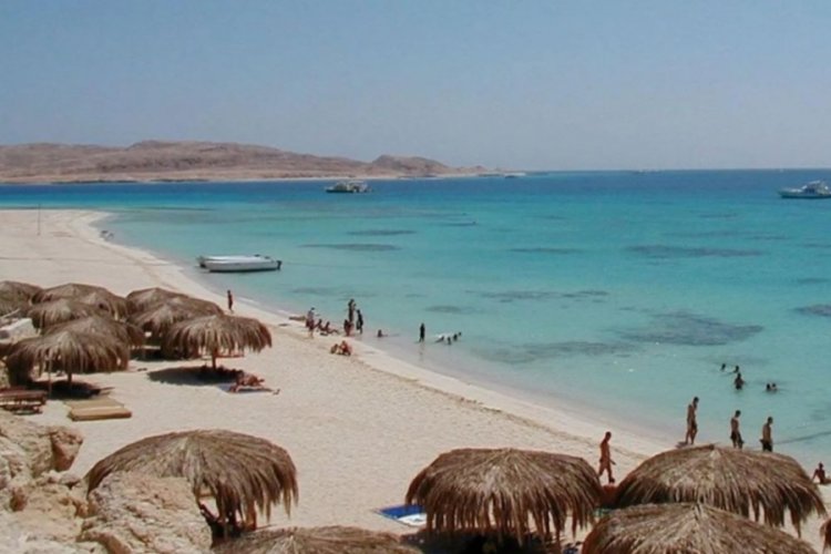 Rusya'dan Mısır'ın turistik kentine 6 yıl sonra ilk u&ccedil;uş