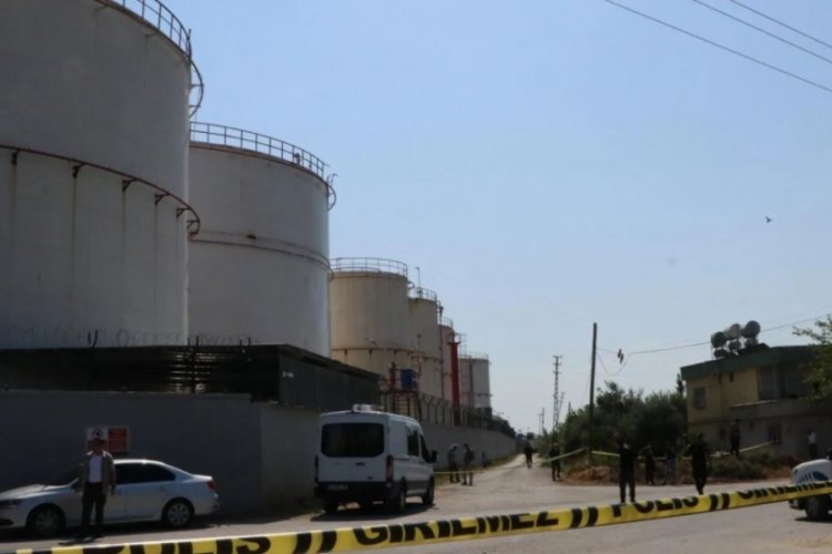 Mersin'de drone petrol tankına &ccedil;arpınca bomba etkisi yarattı