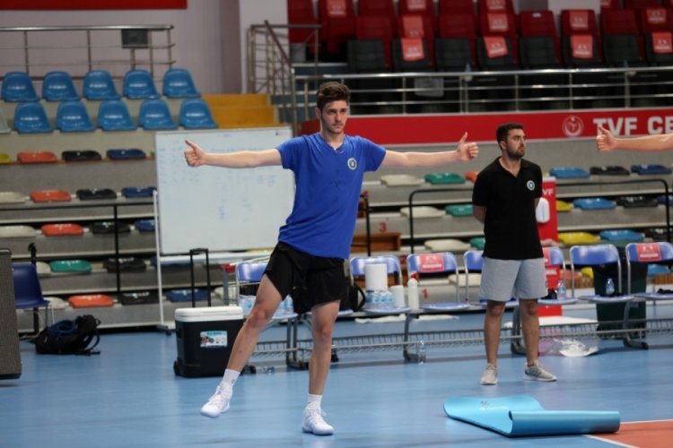 Bursa B&uuml;y&uuml;kşehir Belediyespor yeni sezon hazırlıklarının startını verdi