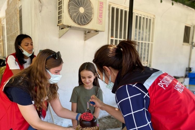 Muğla'da yangında evi yanan Merve'ye s&uuml;rpriz!