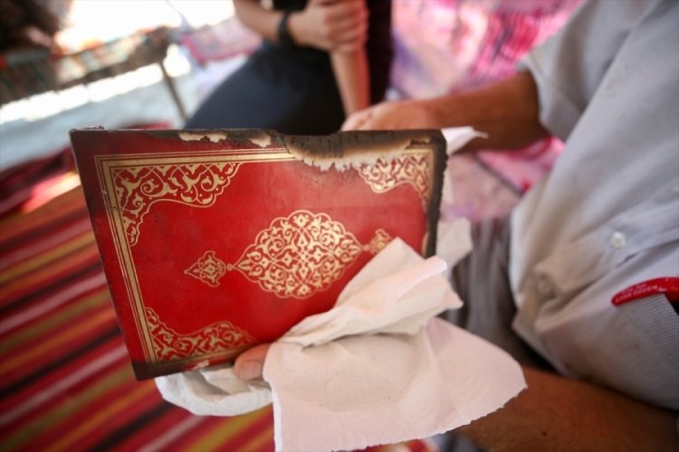 Antalya Manavgat'taki yangında evi k&uuml;le d&ouml;nd&uuml; ama Kur'an'a zarar gelmedi