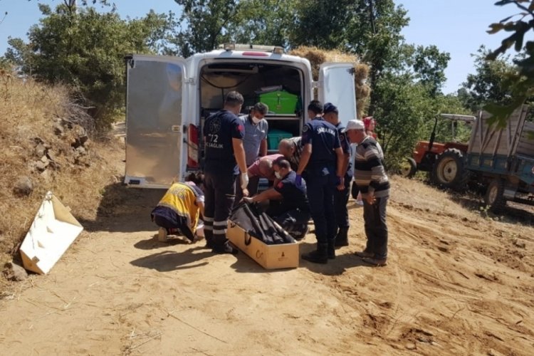 Manisa'da su aramak i&ccedil;in kazdıkları &ccedil;ukurda hayatlarını kaybettiler