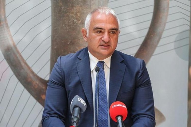 Bakan Nuri Ersoy: Dilerim ki herkes medeniyetimizin bu hoşg&ouml;r&uuml; ikliminden feyzalsın