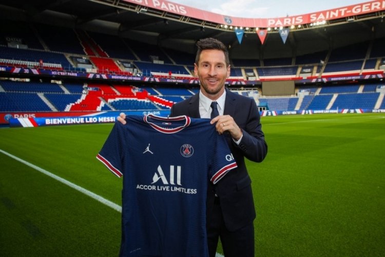 Messi, resmen PSG'de