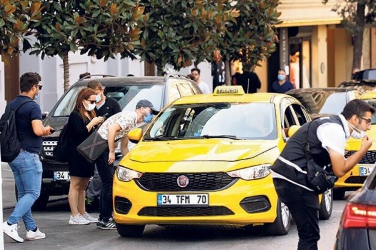50 liralık mesafeye 50 euro isteyen taksiciler isyan ettirdi