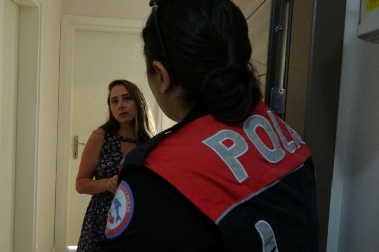 Bursa'da kadına şiddete ilk m&uuml;dahale motosikletli kadın timinden
